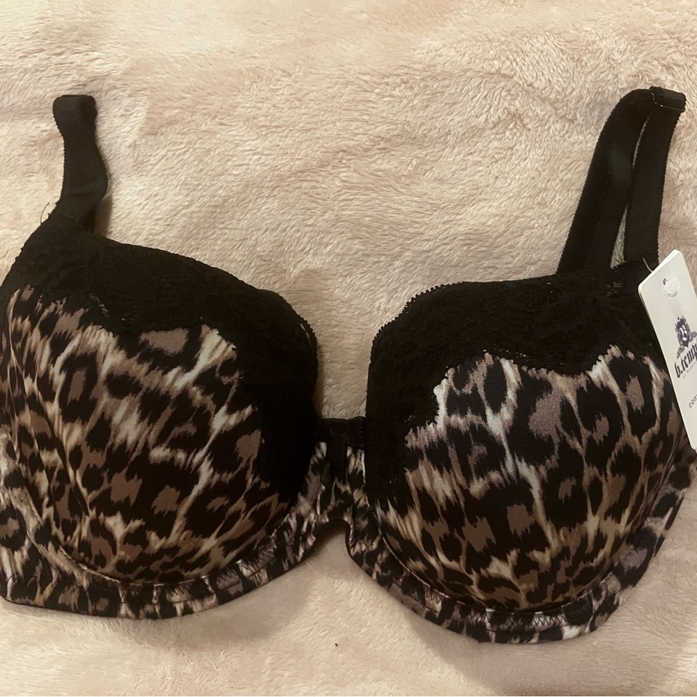 Wacoal NWT Black and Brown Animal Print Bra with Underwire Support